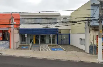 Sobreloja na avenida cangaíba, n. 2530 - loja 02 • 238 m²