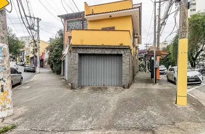 Loja na avenida professor alfonso bovero, n. 825 • 160 m²