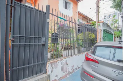 Casa comercial com 4 salas para alugar na Rua Arizona, 76, Cidade Monções, São Paulo