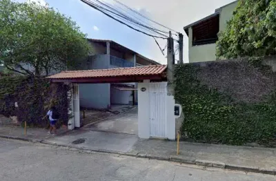 Casa comercial na avenida felippo sturba, n. 845 • 160 m²