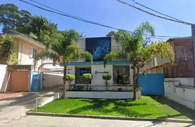 Casa comercial para alugar na Avenida Arnolfo Azevedo, 178, Pacaembu, São Paulo
