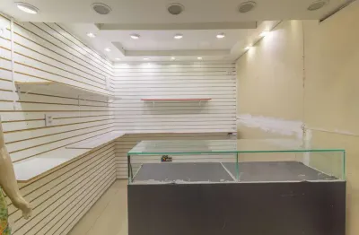 Loja em galeria na avenida paulista, n. 1941 - loja 50 subsolo • 7 m²