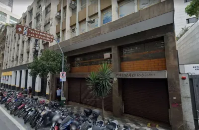 Prédio comercial na rua líbero badaró, n. 613 • 873 m²