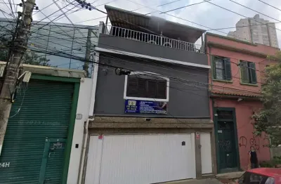 Casa comercial com 6 salas para alugar na Rua Bom Pastor, 2308, Ipiranga, São Paulo