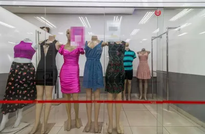 Loja em galeria na rua teodoro sampaio, n. 2387 - loja 3 • 7 m²