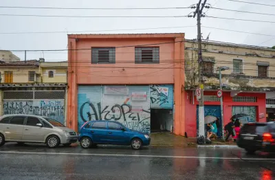 Casa comercial na rua da independência, n. 487 • 400 m²