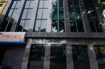 Casa comercial na avenida duque de caxias, n. 501 • 570 m²