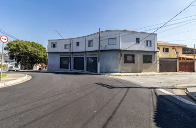 Ponto comercial com 7 salas para alugar na Praça Arvers, 6, Vila Moinho Velho, São Paulo