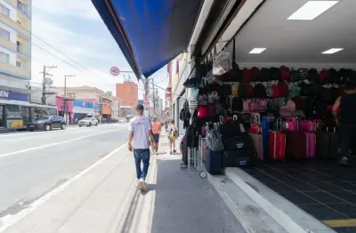 Loja em galeria na avenida rangel pestana, n. 2288 - box 8 • 5 m²