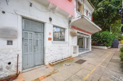 Casa comercial na rua sena madureira, n. 450 • 190 m²