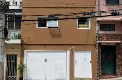 Casa comercial com 5 salas para alugar na Rua Caiubi, 1396, Perdizes, São Paulo