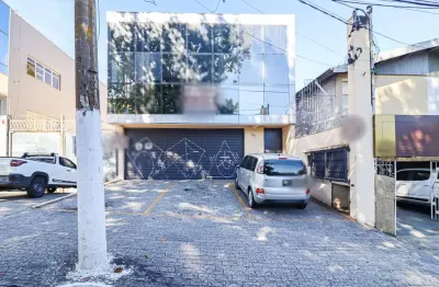 Prédio comercial na avenida pedro bueno, n. 1505 • 590 m²
