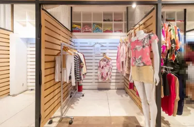 Ponto comercial para alugar na Rua José Paulino, 260, Bom Retiro, São Paulo