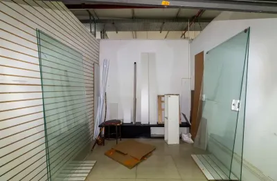 Loja em galeria na avenida paulista, n. 1941 - loja 191 1º andar • 7 m²