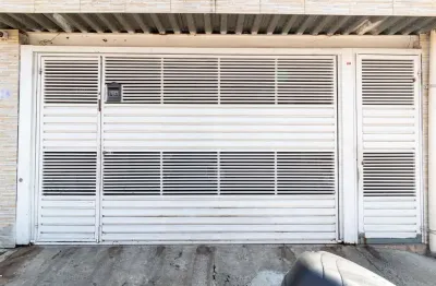 Casa comercial com 6 salas para alugar na Rua Rishin Matsuda, 428, Vila Santa Catarina, São Paulo