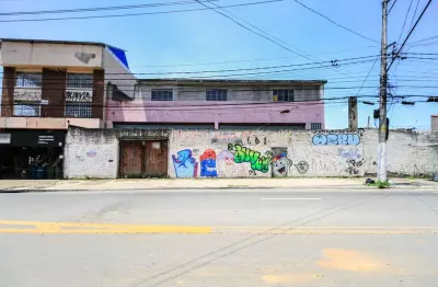 Galpão na avenida yervant kissajikian, n. 760 • 600 m²