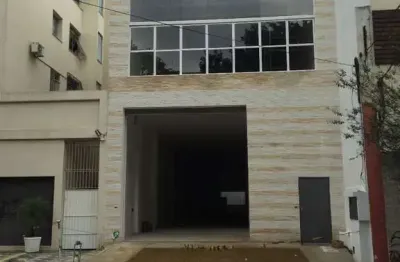 Prédio comercial na avenida dos imarés, n. 76 • 700 m²