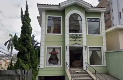 Casa comercial para alugar na Rua José Jannarelli, 710, Vila Progredior, São Paulo