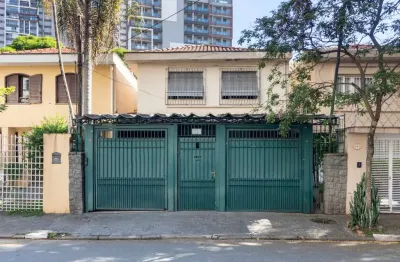 Casa comercial na rua andréa paulinetti, n. 108 • 230 m²