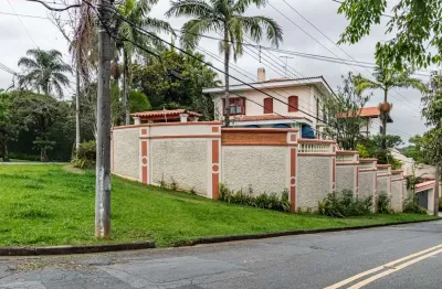 Casa comercial na rua magalhães de araújo, n. 38 • 729 m²