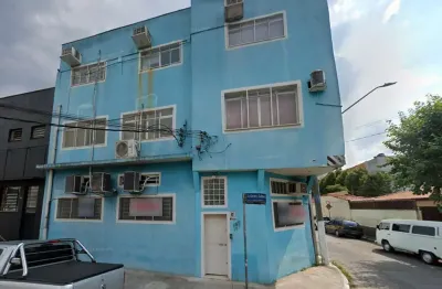 Prédio comercial na rua doutor rubens gomes bueno, n. 157 • 700 m²