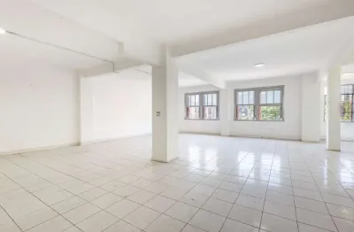 Ponto comercial para alugar na Rua General Carneiro, 231, Centro, São Paulo