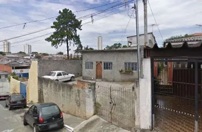 Casa comercial na rua durval fontoura castro, n. 336 • 288 m²