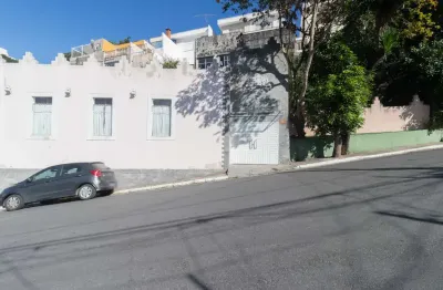 Prédio para alugar na Rua Clemente Bonifácio, 210, Vila Oratório, São Paulo