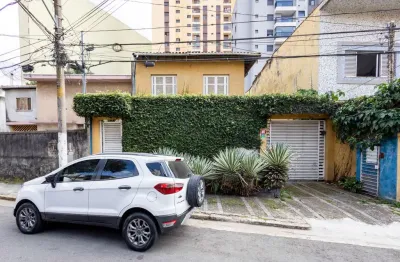 Casa comercial na rua dom raimundo brito, n. 241 • 250 m²