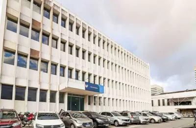 Prédio comercial na avenida das nações unidas, n. 22613 • 10000 m²