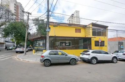 Casa comercial com 10 salas para alugar na Rua Nhu-Guaçu, 12, Nova Piraju, São Paulo