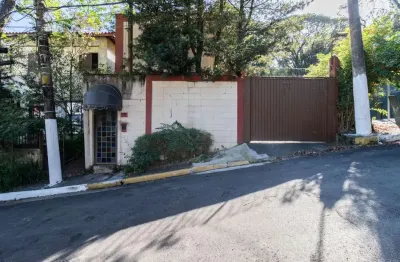 Sala comercial na rua lavínia fenton, n. 12 • 100 m²
