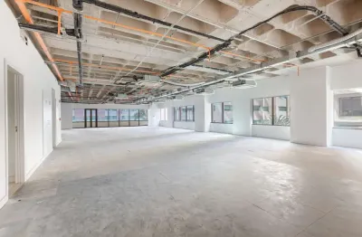 Sala comercial na rua fidêncio ramos, n. 329 - cj 21 • 377 m²