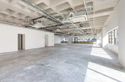 Sala comercial na rua fidêncio ramos, n. 329 - cj 101 • 377 m²