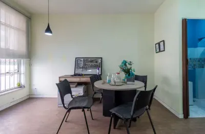 Sala comercial na rua coronel xavier de toledo, n. 123 - sala 14 • 28 m²