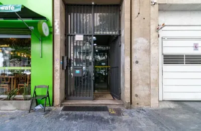 Sala comercial com 5 salas para alugar na Avenida Ipiranga, 337, República, São Paulo