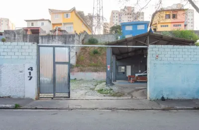 Galpão na rua doutor ulpiano da costa manso, n. 417 • 750 m²