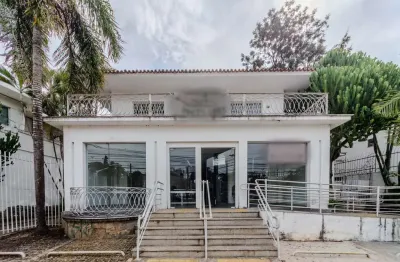 Casa comercial na praça charles miller, n. 14 - sobrado • 400 m²