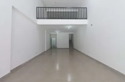 Loja na avenida inconfidência mineira, n. 1200 • 125 m²