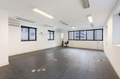 Sala comercial na alameda santos, n. 2395 - conjunto 03 • 110 m²