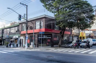 Prédio com 4 salas para alugar na Rua Itapura, 1359, Vila Gomes Cardim, São Paulo