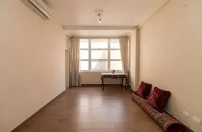 Sala comercial para alugar na Rua Dom José de Barros, 17, República, São Paulo