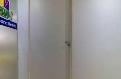 Sala comercial na alameda campinas, n. 977 - conjunto 77 • 32 m²