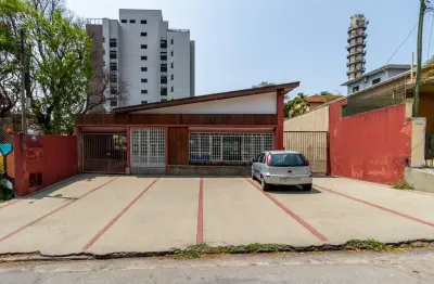 Casa comercial com 6 salas para alugar na Rua Bairi, 325, Alto da Lapa, São Paulo