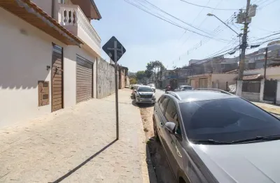 Sobreloja na avenida joaquim de nazareth, n. 200 - a1 • 80 m²