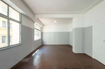Sala comercial na rua álvares penteado, n. 184 - andar 3 • 386 m²
