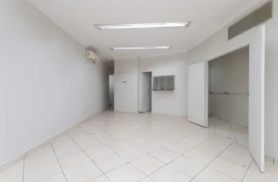 Ponto comercial para alugar na Alameda Afonso Schmidt, 676, Santa Teresinha, São Paulo