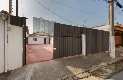 Casa comercial na rua comendador francisco chinnici, n. 130 • 211 m²