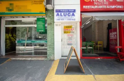Casa comercial na rua padre josé de anchieta, n. 510 - loja 2 • 180 m²