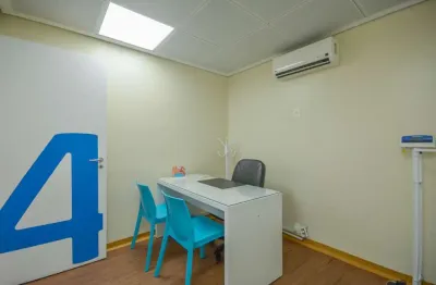 Sala comercial com 6 salas para alugar na Rua Frei Caneca, 558, Consolação, São Paulo